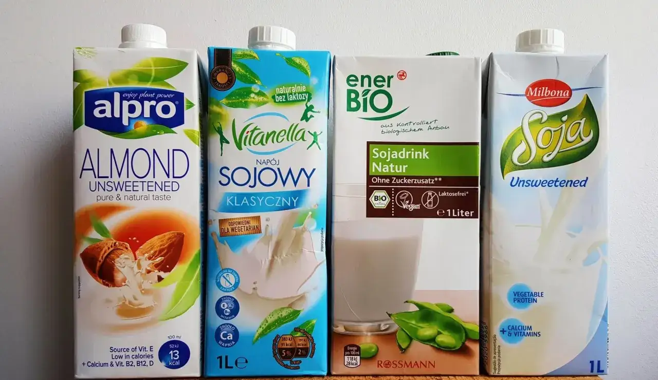 Zdjęcie Które mleko roślinne do kawy wybierać, by nie stracić smaku?